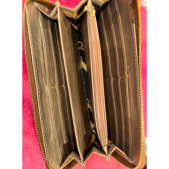 Anne Klein Women’s Wallet Brown Croc Embossed Faux Leather Zip Around - Picture 12 of 12